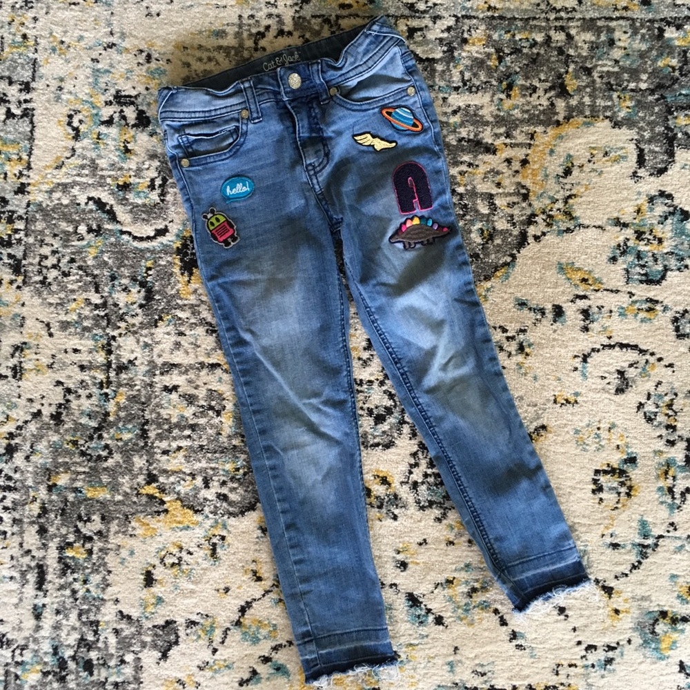 Girls jeans size 6 Cat & Jack